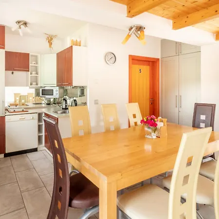 Bezchlebovi Homestay *